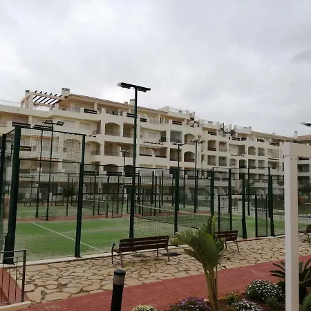 Apartment Entre El Mar Y El Golf. Wifi Privado.