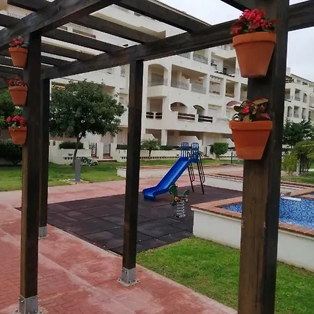 Apartment Entre El Mar Y El Golf. Wifi Privado.